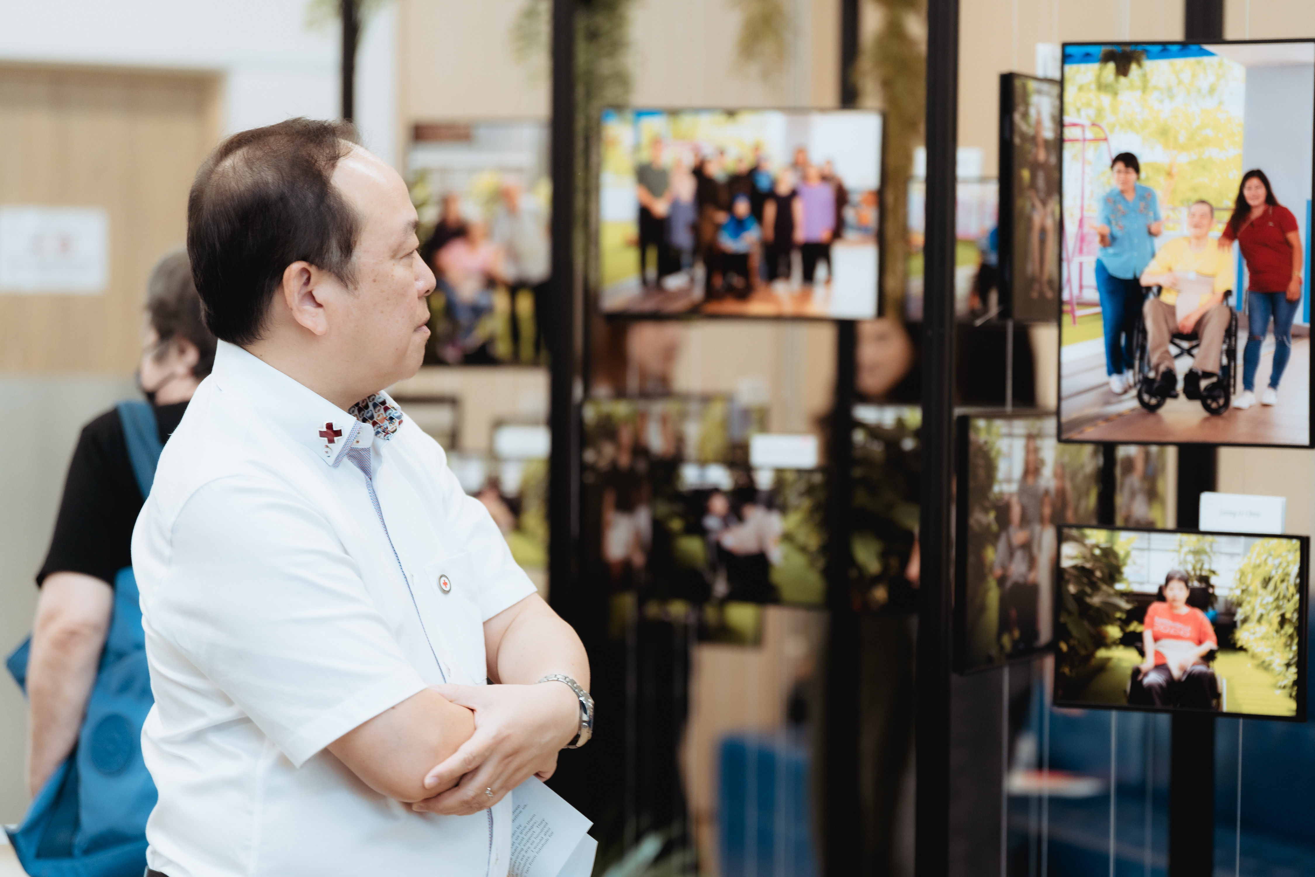 Singapore Red Cross Sponsorship: Portraits of Love